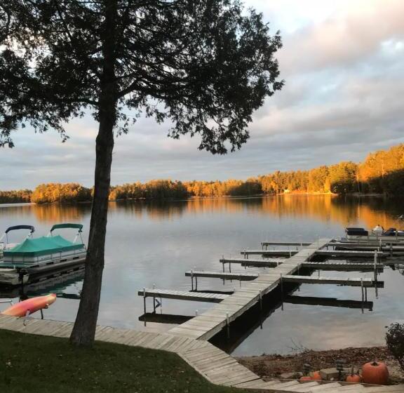 Дом 2 Спальни, Clear Lake Resort
