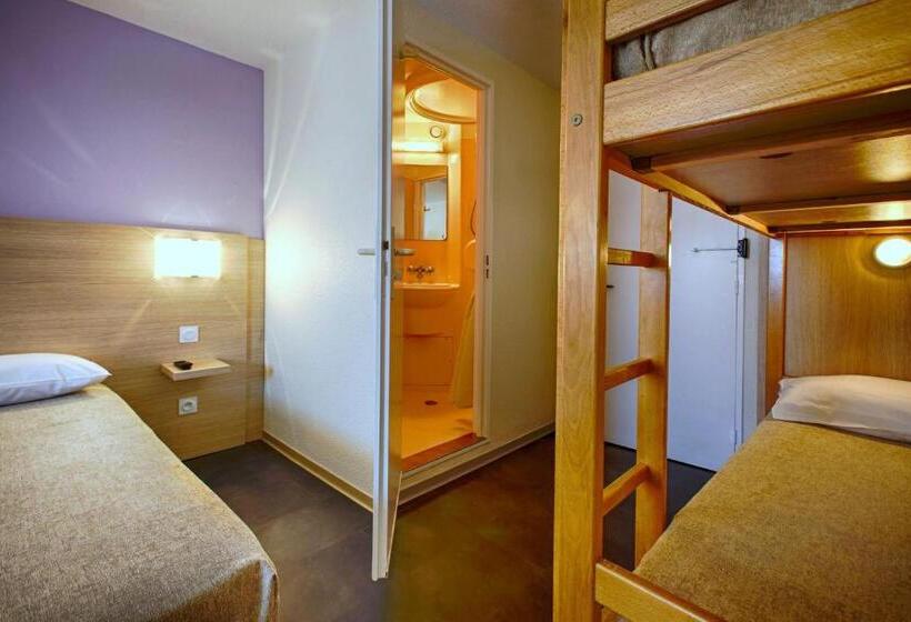 Четырехместный Номер Классик, Formule Club