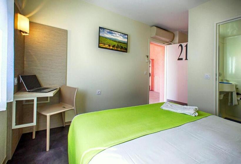 Номер Deluxe, Formule Club