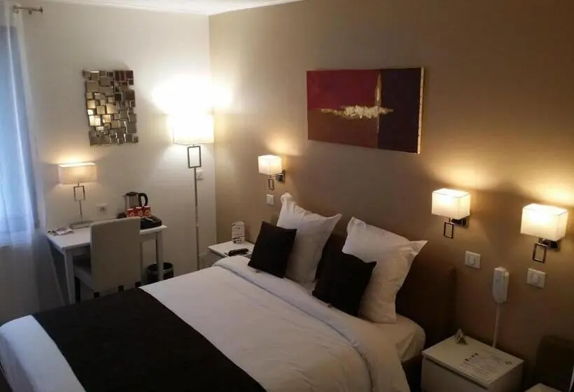 スタンダードトリプルルーム, Hôtel Beausoleil