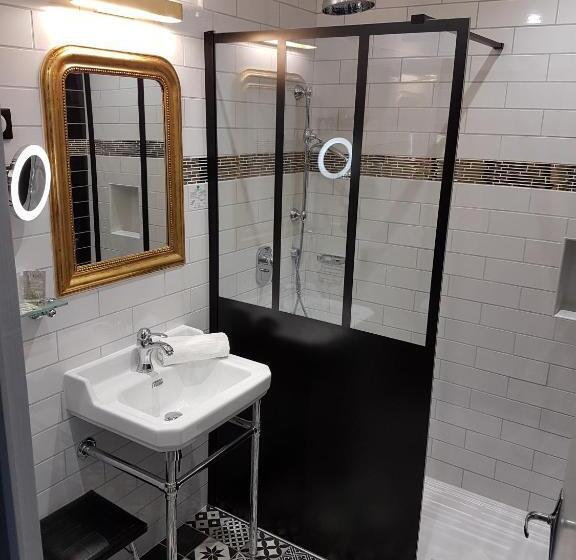 标准间带露台, Hôtel Beausoleil