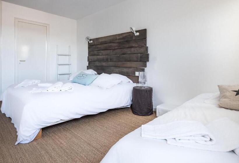 חדר סטנדרט לשלושה, L île ô Château