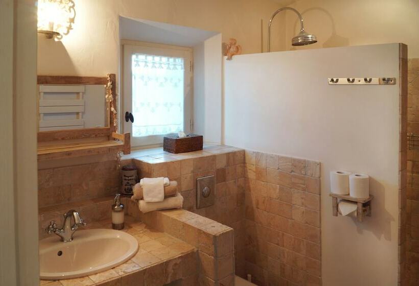 اتاق استاندارد, Le Mas Des Etoiles   Luberon B&b