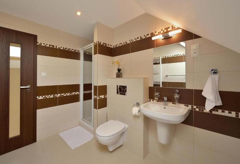 Четырехместный Номер Deluxe, Villa Gloria Rooms & Apartments