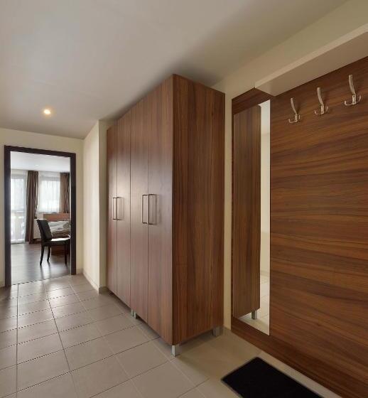 四人豪华间, Villa Gloria Rooms & Apartments