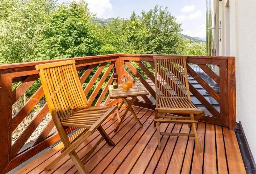 اتاق لوکس با بالکن, Villa Gloria Rooms & Apartments