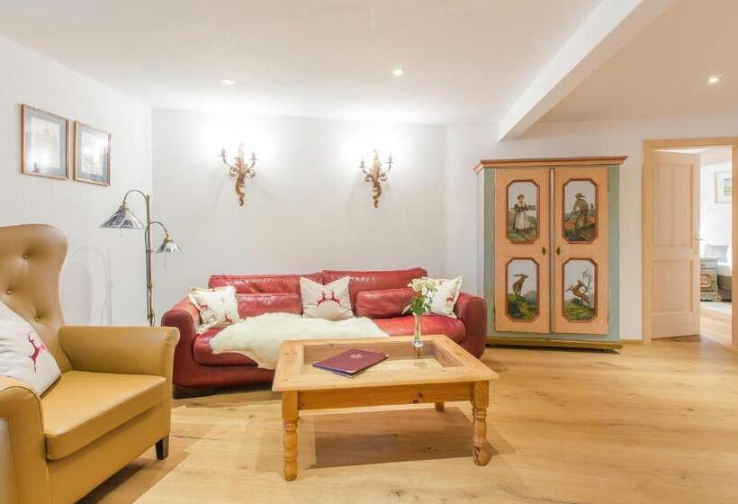 2 Bedroom Apartment, Seehotel Malerwinkel