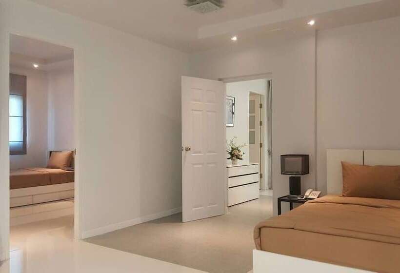 Family Suite, The Sriracha Residence