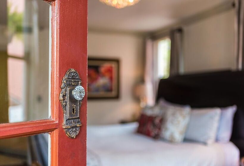 חדר סטנדרט מיטה זוגית, 44 Spanish Street Inn   Adults Only