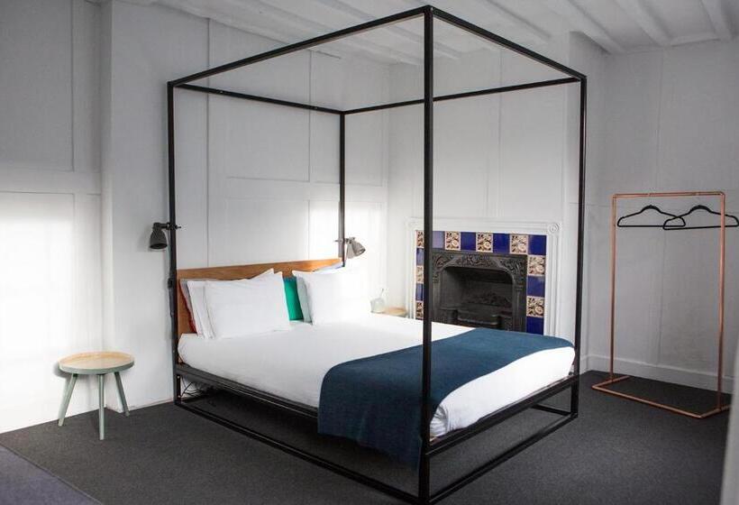 스탠다드 룸, Whitehouse Rye