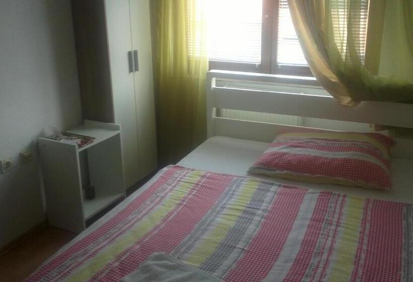 اتاق استاندارد, Hostel Havana