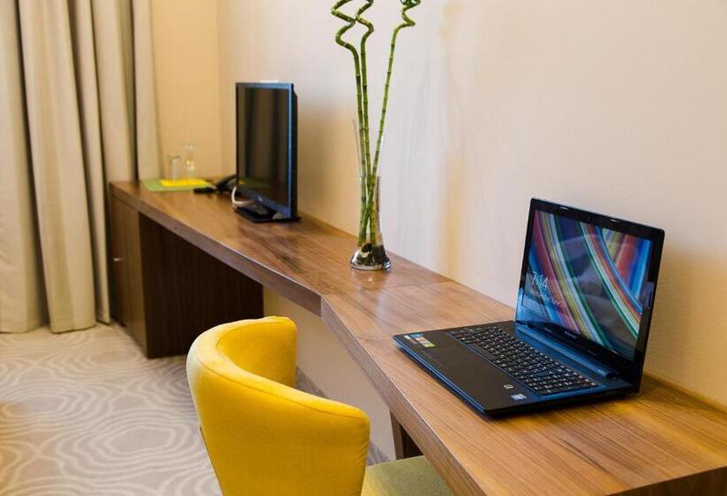 اتاق استاندارد, Jelena