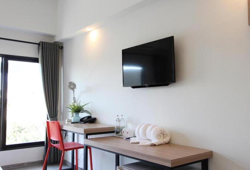 غرفة سوبيريور, Mgrand