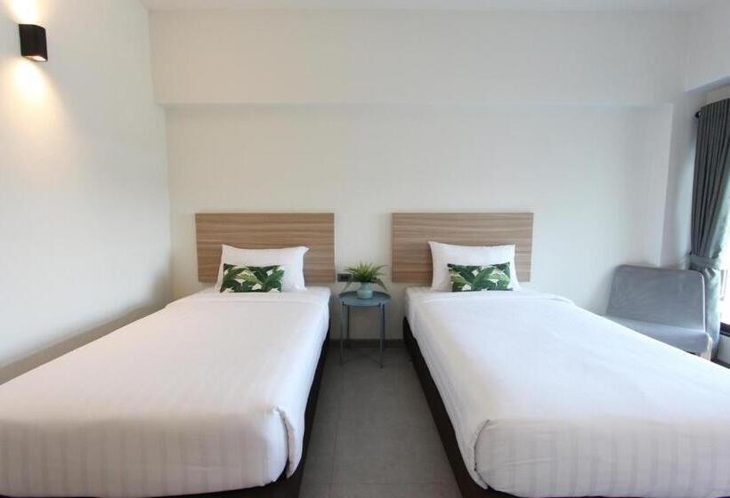 غرفة سوبيريور, Mgrand