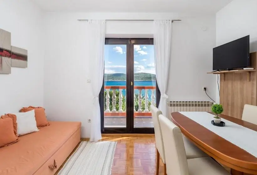 1 Bedroom Apartment Mountain View, Pansion Kiko