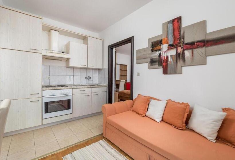 1 Bedroom Apartment Mountain View, Pansion Kiko