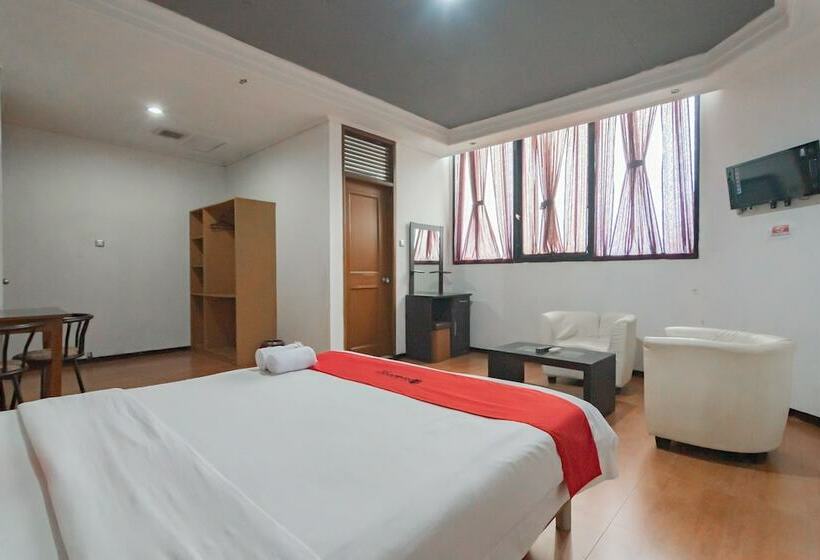 스위트, Reddoorz Plus @ Sukamulya Pasteur 2