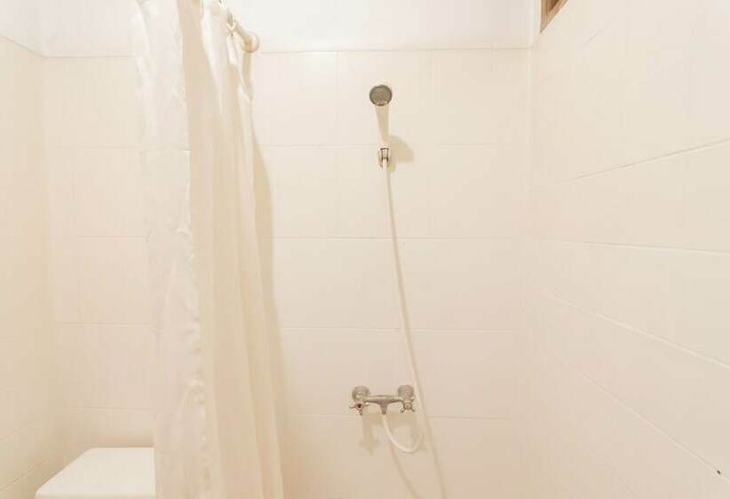 标准间, Reddoorz Plus @ Sukamulya Pasteur 2