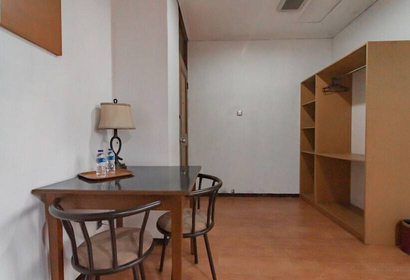 套房, Reddoorz Plus @ Sukamulya Pasteur 2