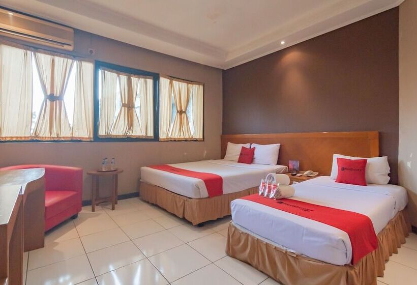 家庭间, Reddoorz Plus @ Sukamulya Pasteur 2