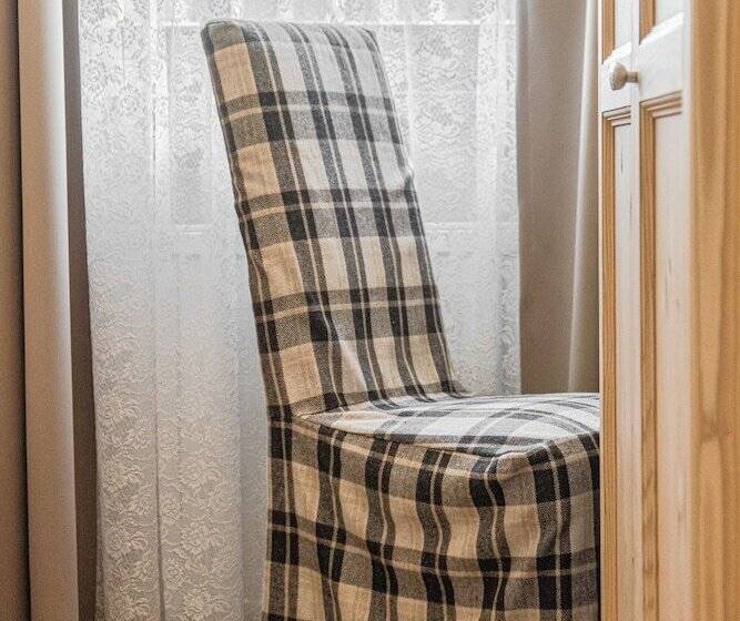 スタンダードルーム, Steinrosl