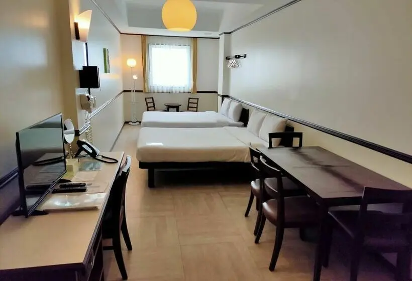 Deluxe-huone, Toyoko Inn Cebu