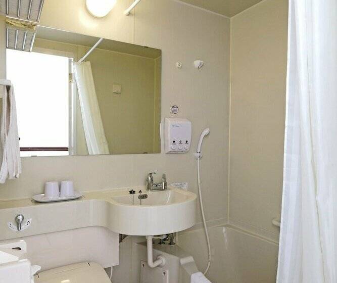 חדר דלוקס, Toyoko Inn Cebu