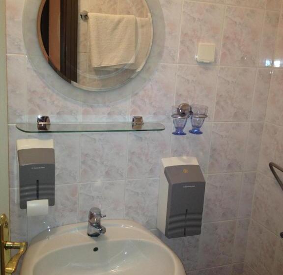 اتاق استاندارد, Motel Neno