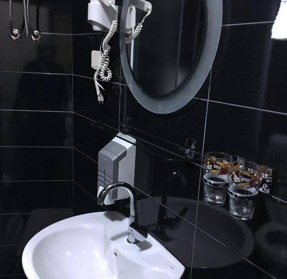 اتاق استاندارد, Motel Neno