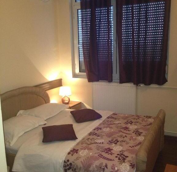 اتاق استاندارد یک نفره, Motel Neno