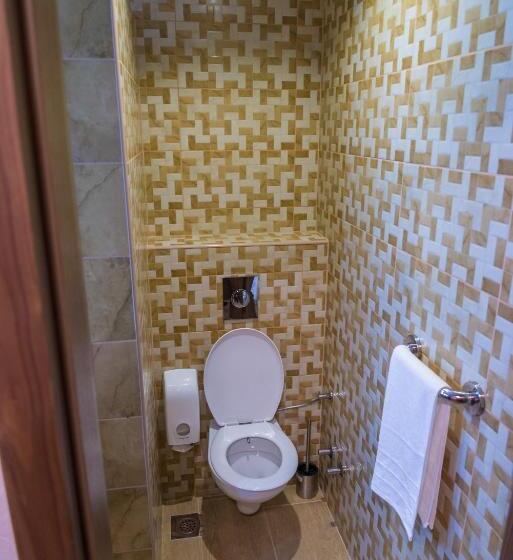 اتاق استاندارد با بالکن, Motel Orhideja