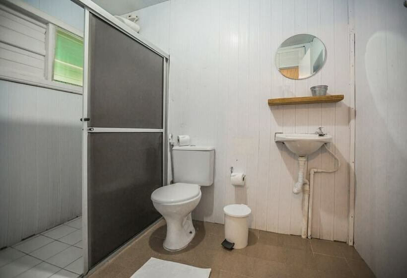 Quarto Triplo Estandar, Ecocharme Pousada Arquipelago