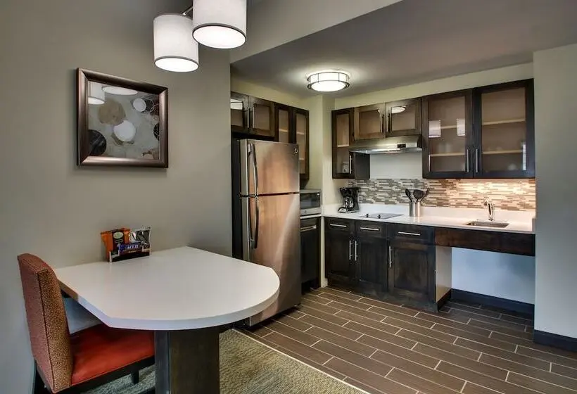 スタンダードスタジオ, Staybridge Suites Rock Hill, An Ihg