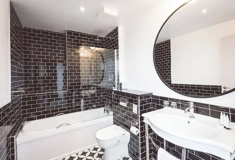 اتاق اجرایی, Titanic Hotel Belfast