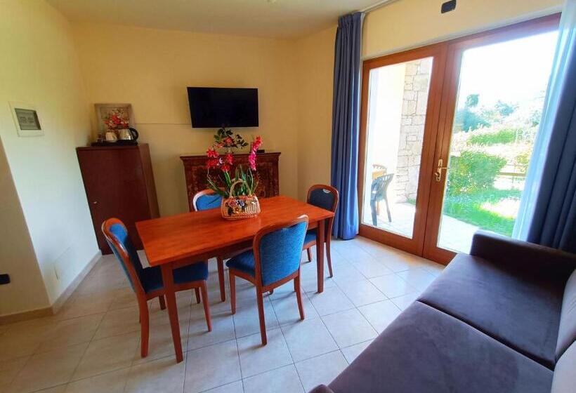 جناح, Villa Isabella