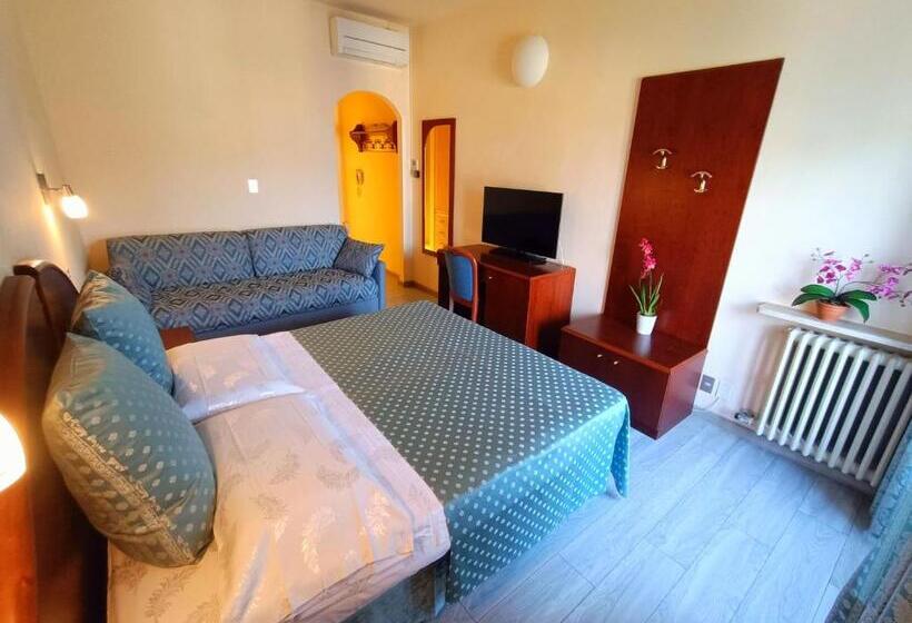 غرفة تنفيذية, Villa Isabella