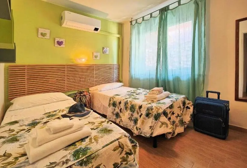 Huoneisto 2 Makuuhuonetta, Le Dune Ground Floor Apartments   Futura Cav