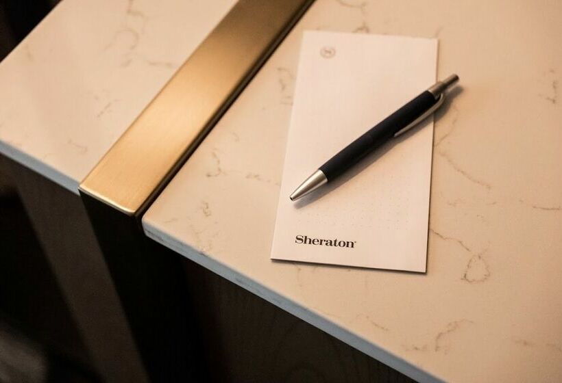 غرفة قياسية سرير مزدوج, Sheraton Redding Hotel At The Sundial Bridge