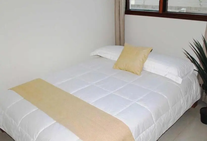 2 Bedroom Apartment Pool View, Vanuatu Beachfront Apartments