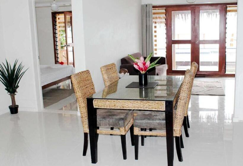 2 Bedroom Apartment Pool View, Vanuatu Beachfront Apartments