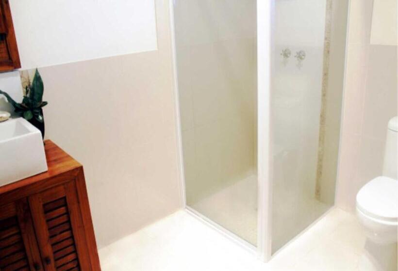 آپارتمان 2 خوابه با چشمانداز دریا, Vanuatu Beachfront Apartments