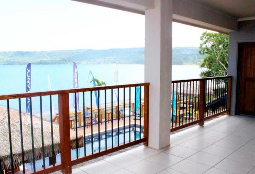 1 Bedroom Penthouse Apartment, Vanuatu Beachfront Apartments