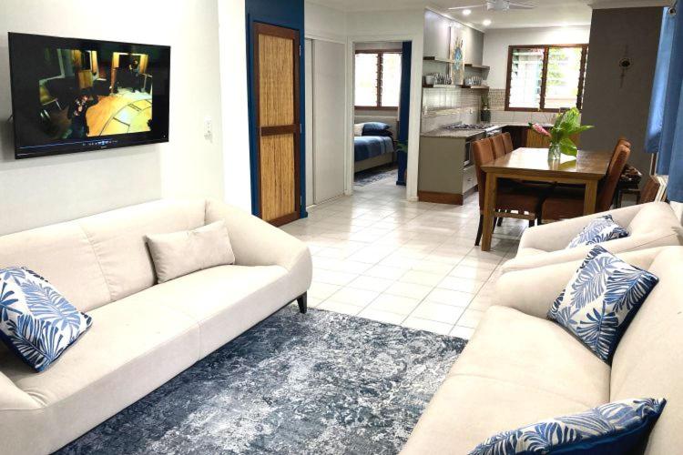 ویلای یک اتاق خوابه با استخر شنا, Vanuatu Beachfront Apartments