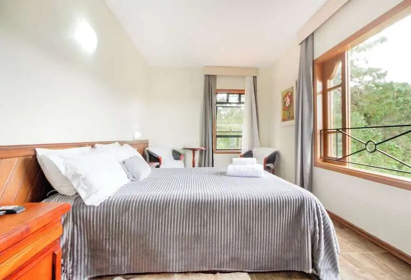 デラックスルーム, Velinn Hotel Ninho Do Falcão