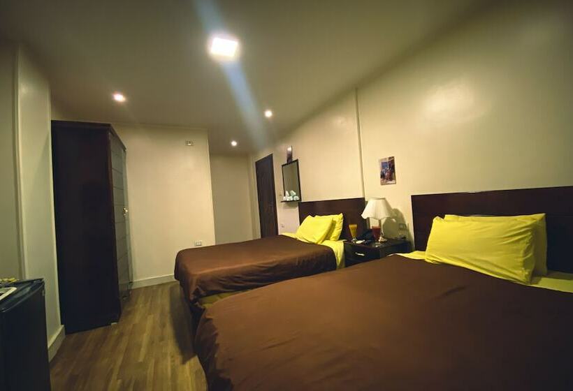 اتاق لوکس, Giza Pyramids Inn