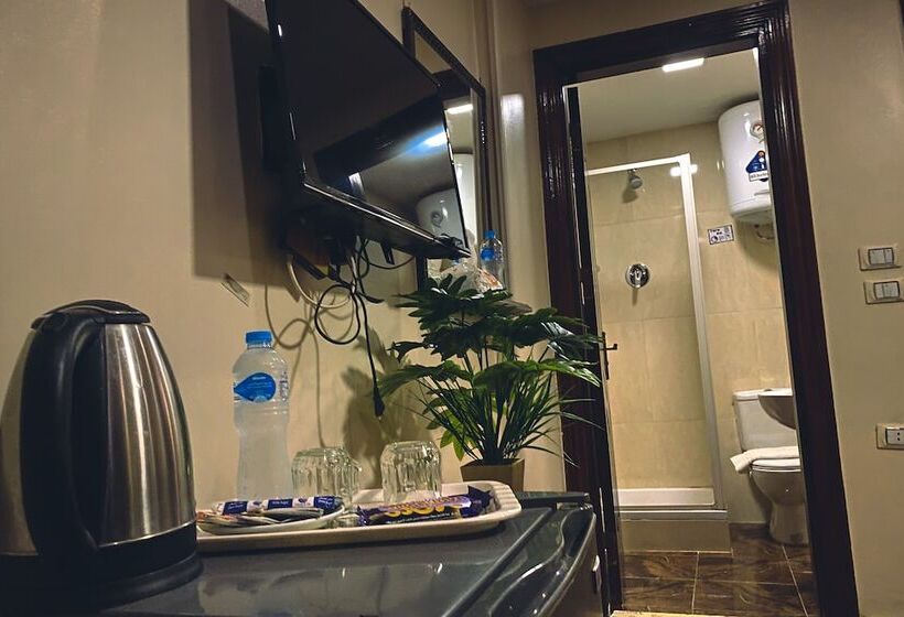 اتاق لوکس یک تخته, Giza Pyramids Inn