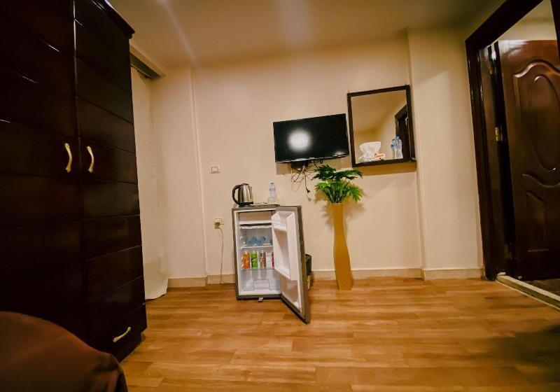 اتاق استاندارد یک نفره, Giza Pyramids Inn