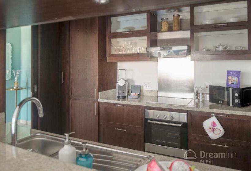 2 Bedroom Apartment with Views, Dream Inn Apartments   Burj Residences Burj Khalifa View