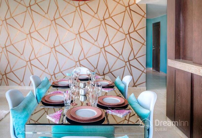 2 Bedroom Apartment with Views, Dream Inn Apartments   Burj Residences Burj Khalifa View