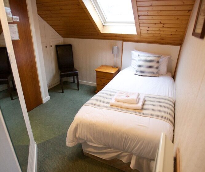 חדר יחיד בסיסי, Ferry Inn